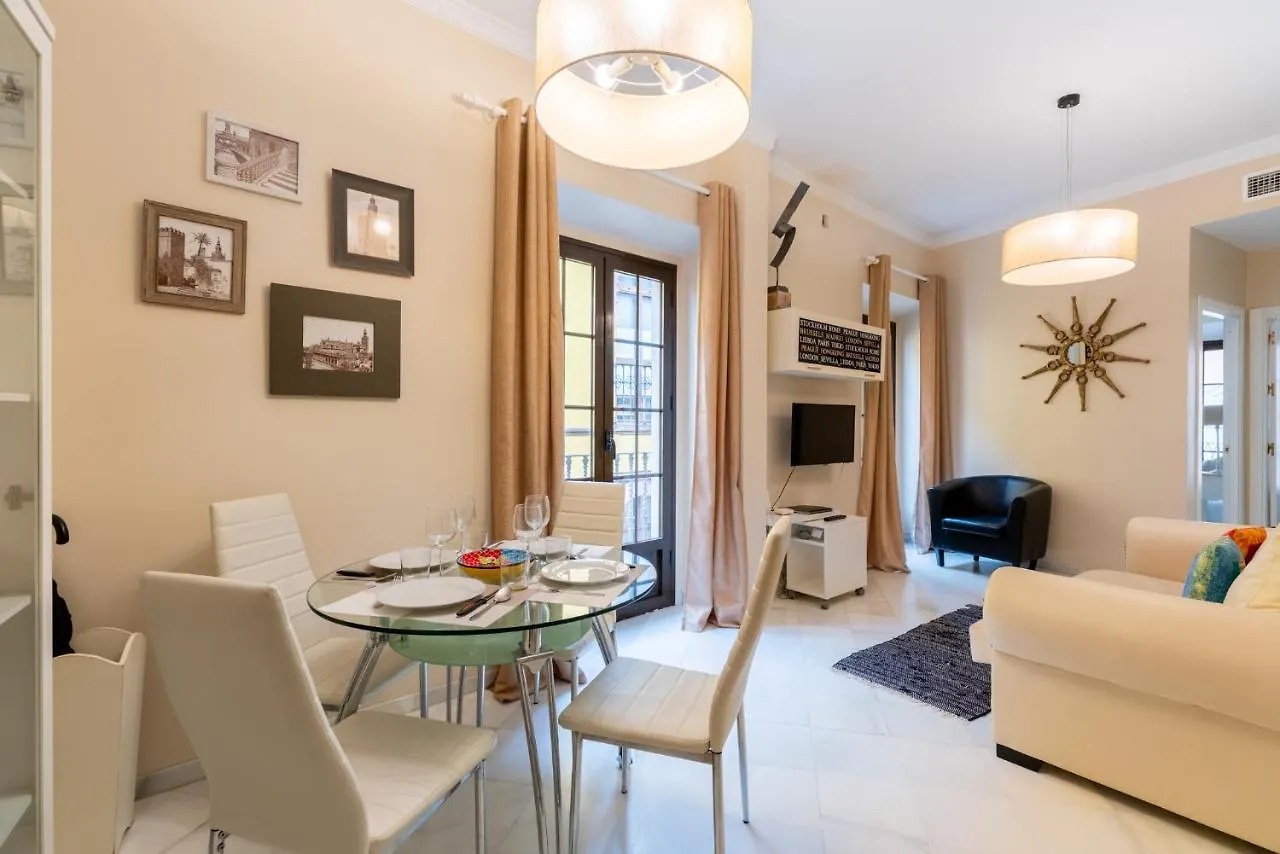 Precioso y moderno apartamento en centro de Sevilla