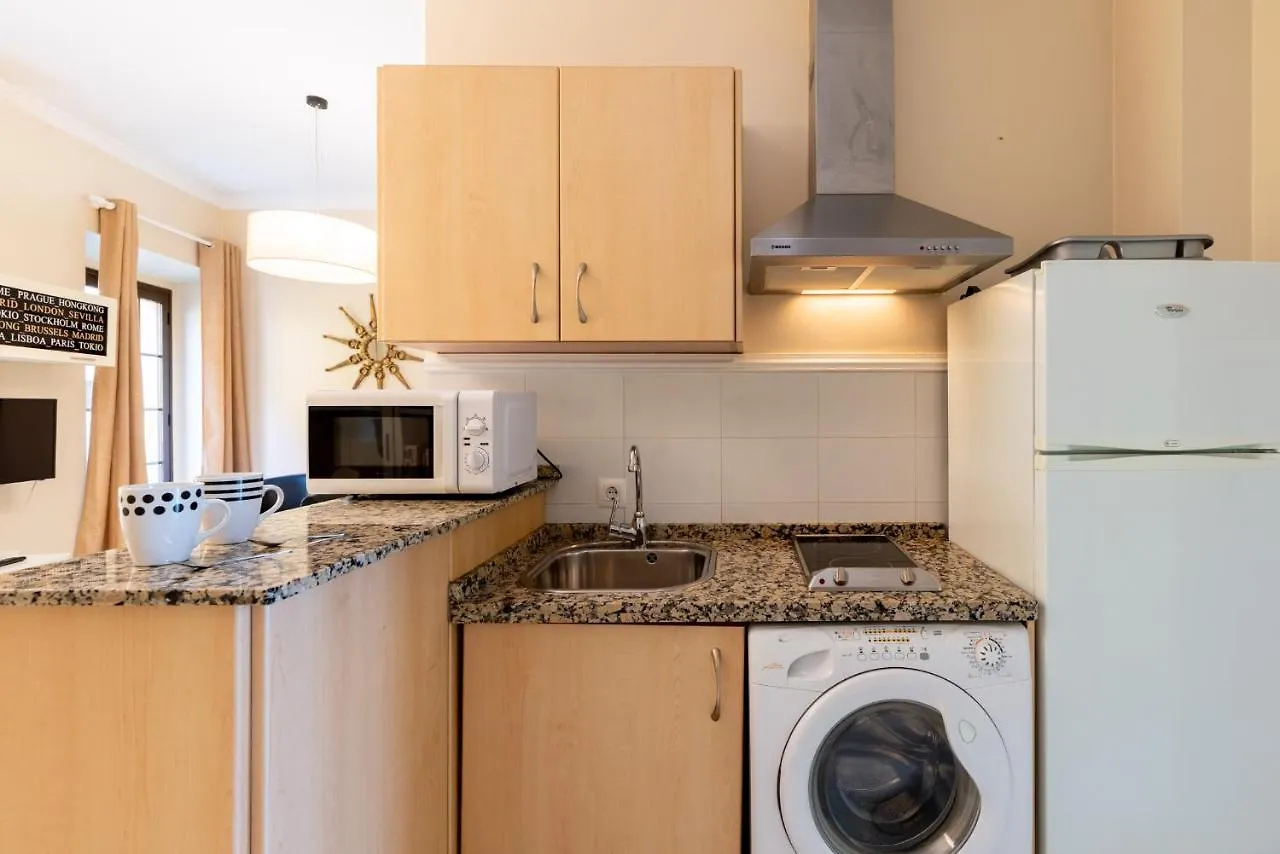 Daire Precioso y moderno apartamento en centro de Sevilla