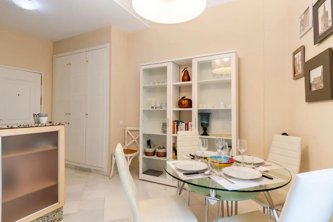 Daire Precioso y moderno apartamento en centro de Sevilla İspanya